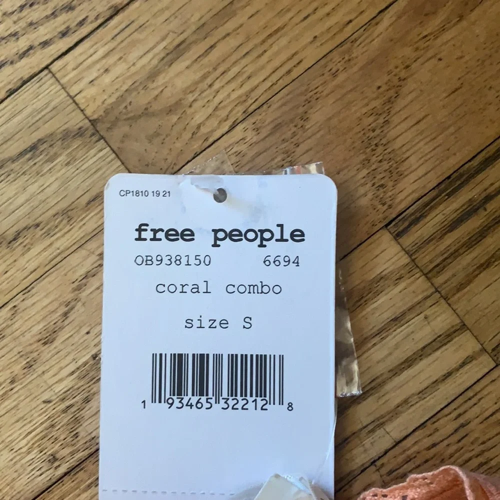 Free people tank top - Picture 2 of 5